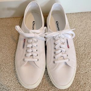 Superga 2750 COTU Classic Sneaker, women’s size 9.5 (UK 41)